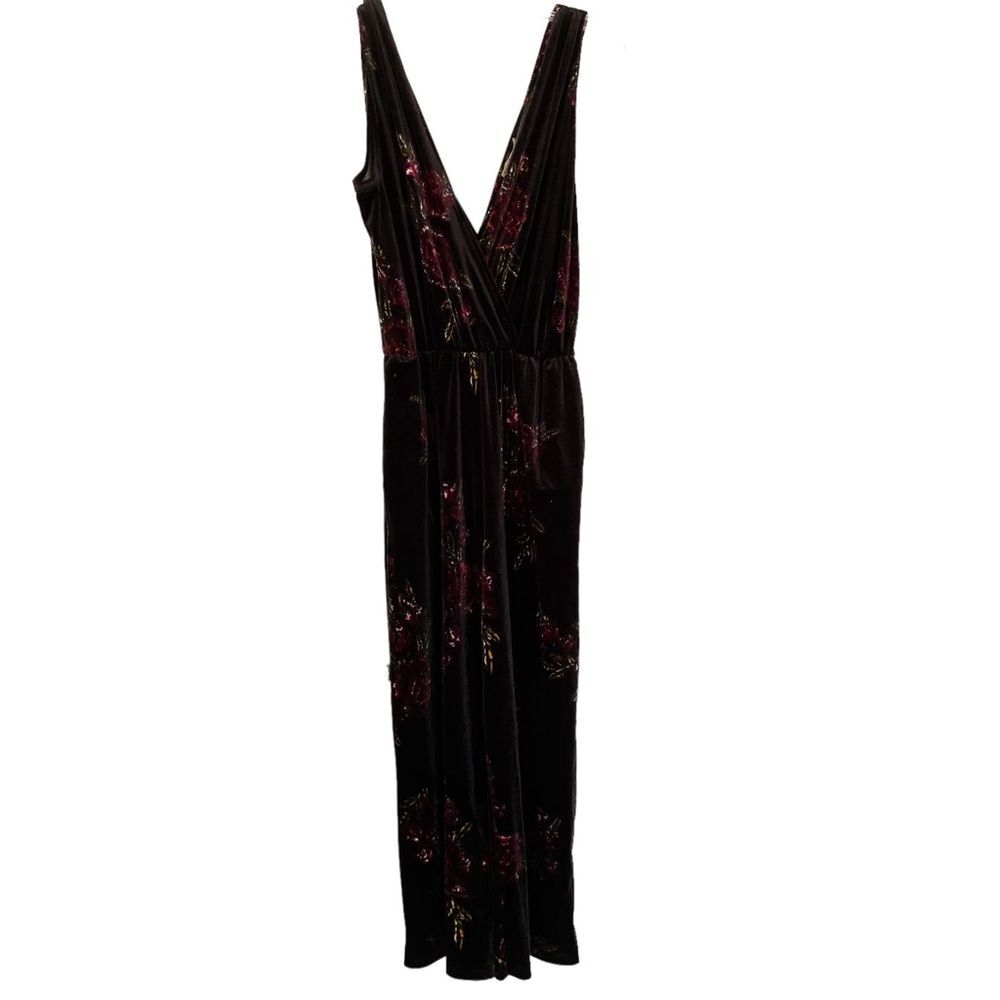 Love on a Hanger Floral Velvet V Neck Sleeveless Jumpsuit Size XS